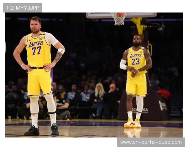 詹姆斯2026年末节三项数据联盟第一，湖人老将渐入佳境